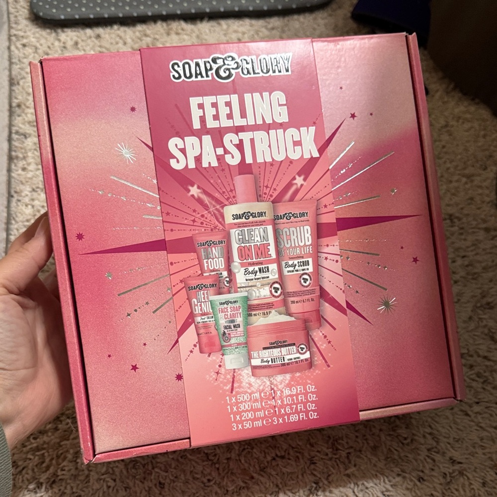Soap & Glory Pink Spa Gift Set